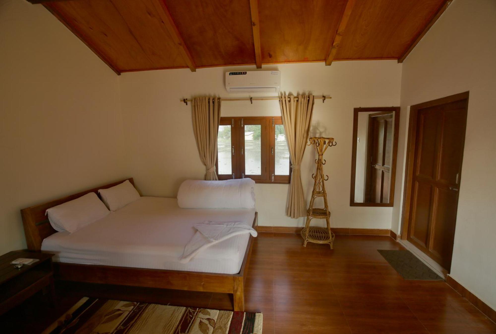 Bardia Eco Friendly Homestay Bardiya Bagian luar foto